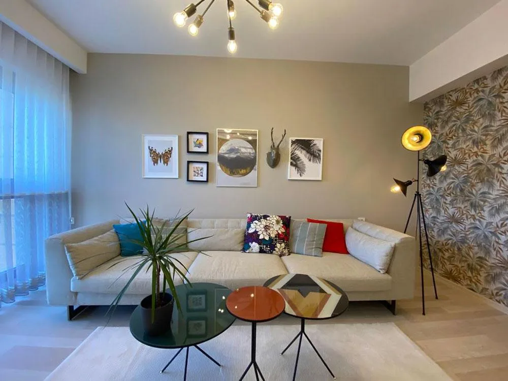 Mynar Life Residence