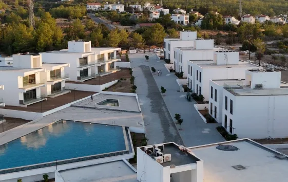 Bellapais - 4