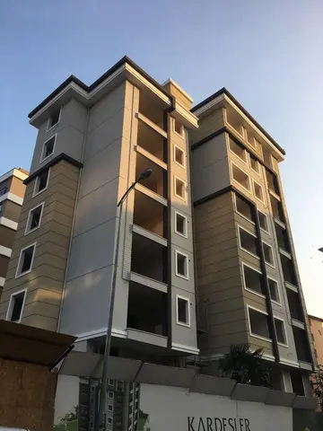 Kardeşler Apartmanı - 2